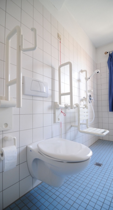 Barrierefreies behindertengerechtes Badezimmer