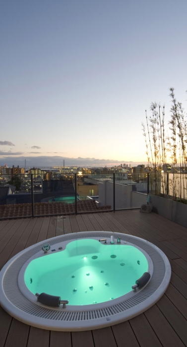 サンセットジャグジーグリーン